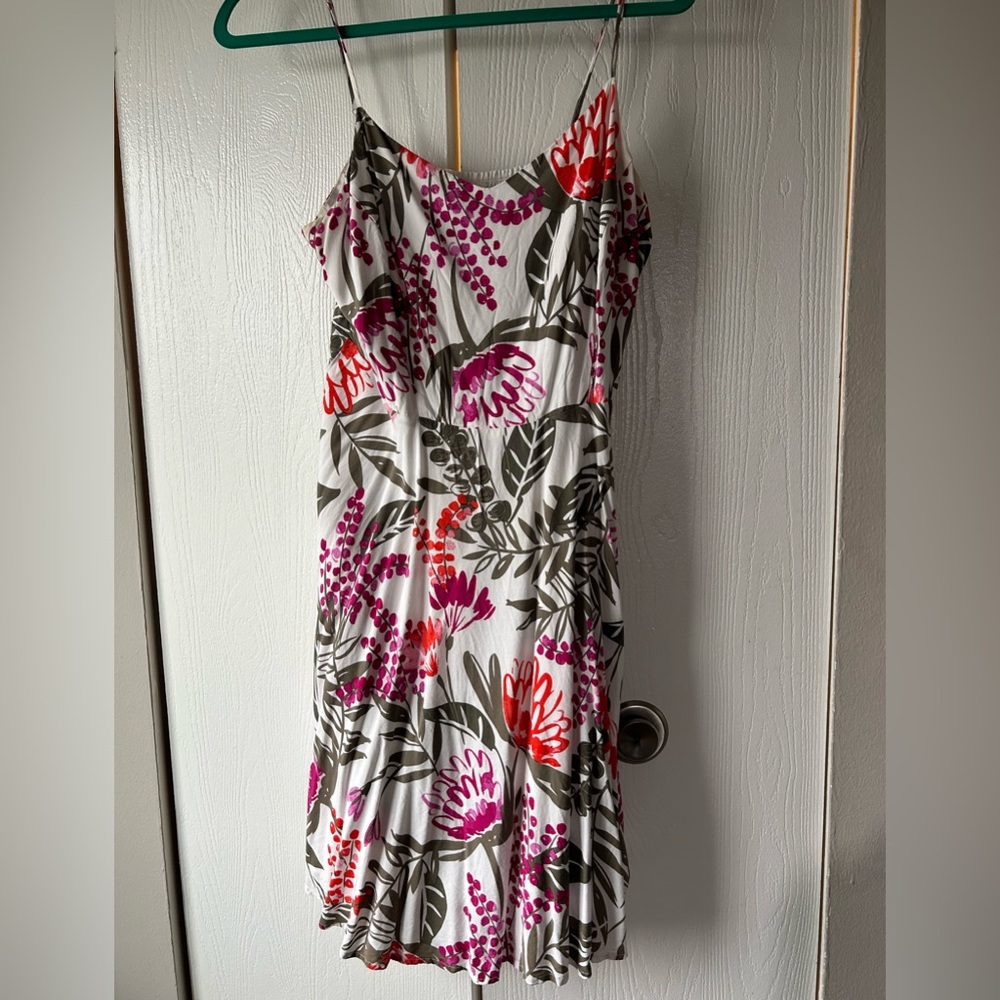 Old Navy White Flower Sundress